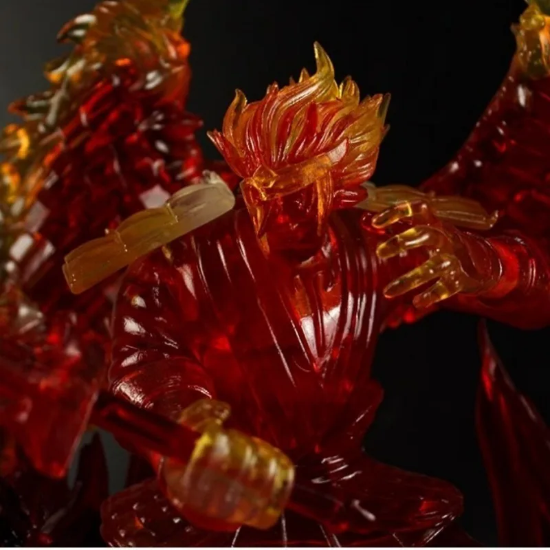 Itachi Uchiha Susanoo Statue Rückansicht